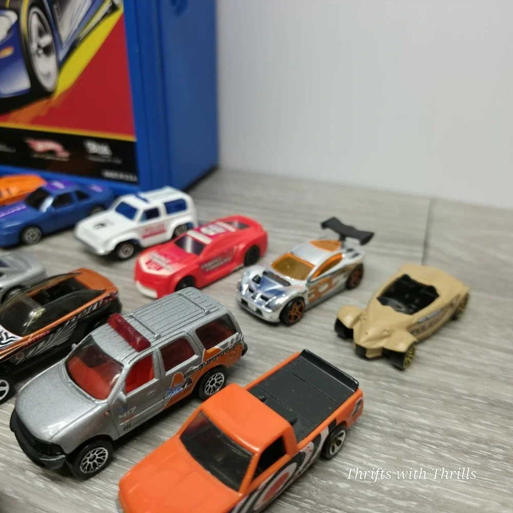Hotwheels 48 Car Carry Case Style No. 20020 -‎ Full 48+ Cars Mixed Brands/Years